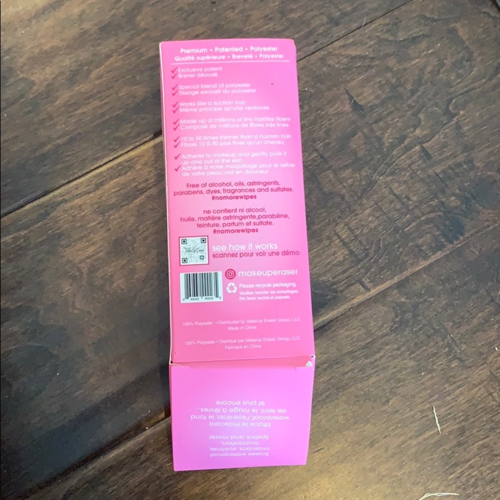 Makeup Eraser - Picture 2 of 2